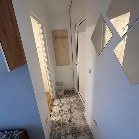The Rainbow 6 Apartment
